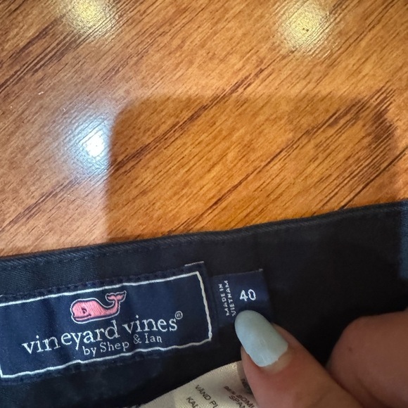 Vineyard Vines Navy Men's Shorts - Picture 3 of 4